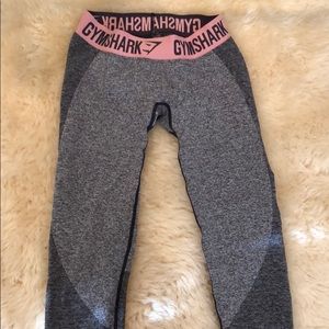 GYMSHARK cropped fit leggings
